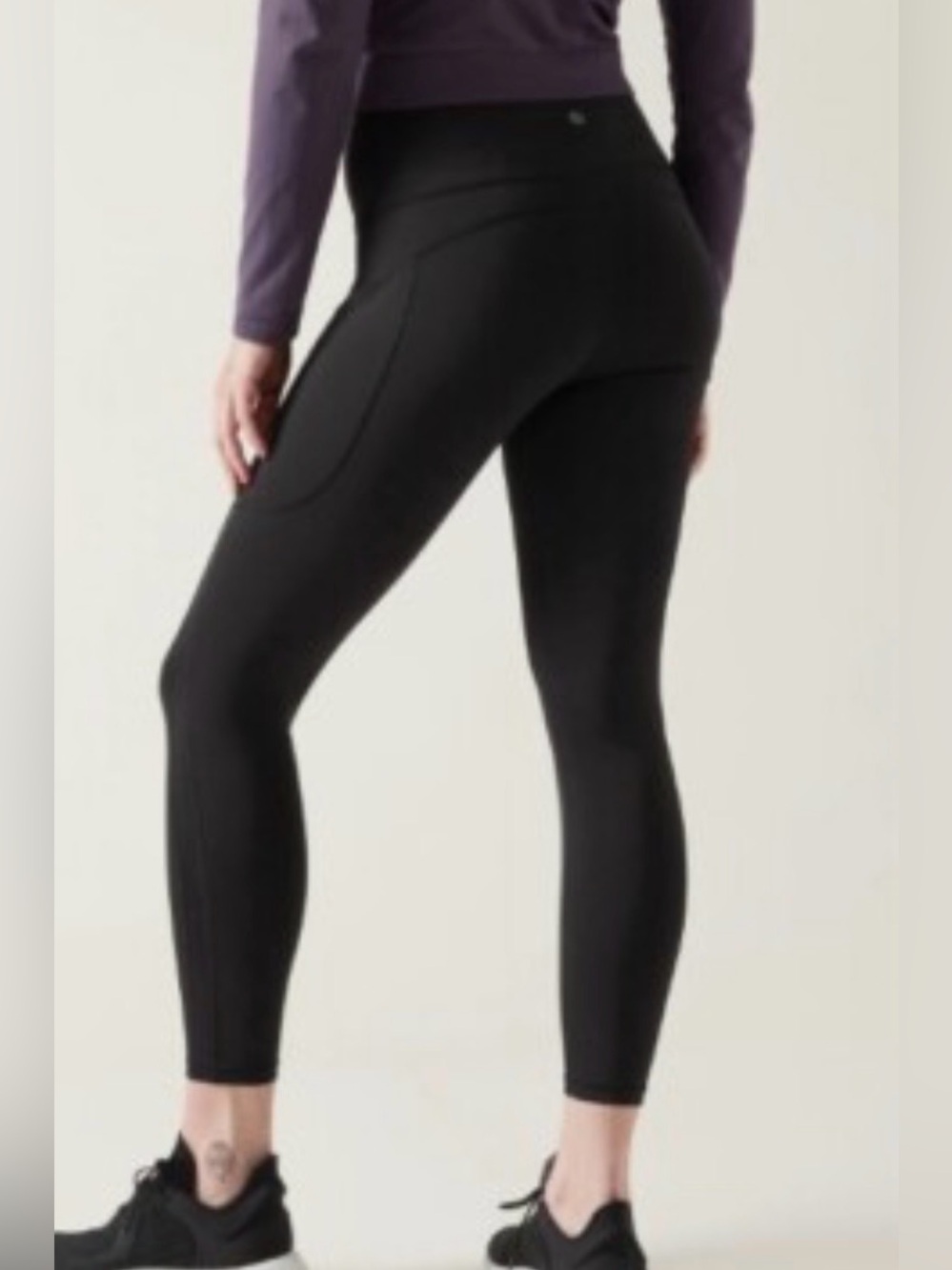 Athleta Ultimate Stash Pocket 7/8 leggings